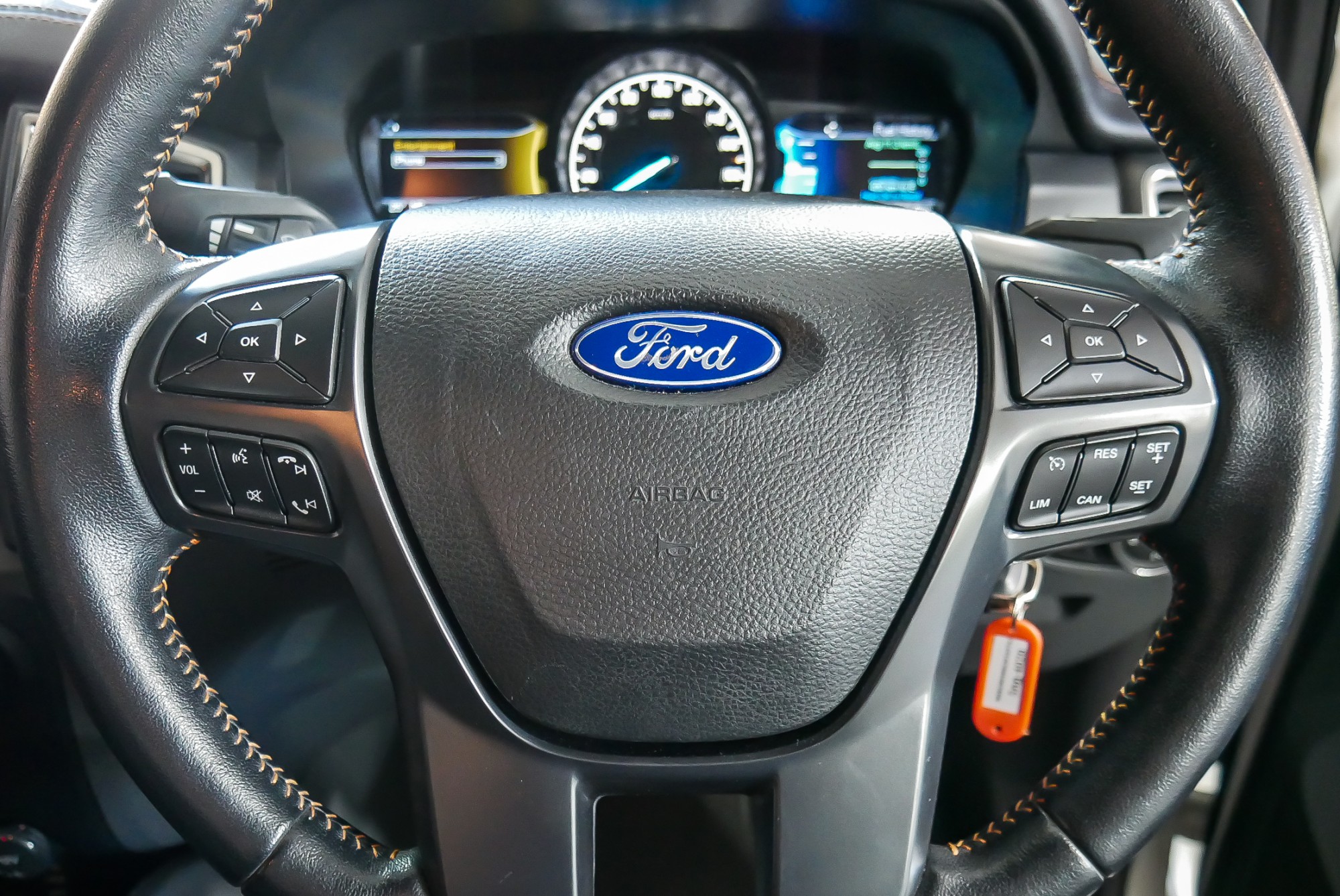FORD RANGER DOUBLECAB 2.2 WILDTACK HI-RIDER MNC AT ปี 2016 สีขาว (รูปที่ 11)