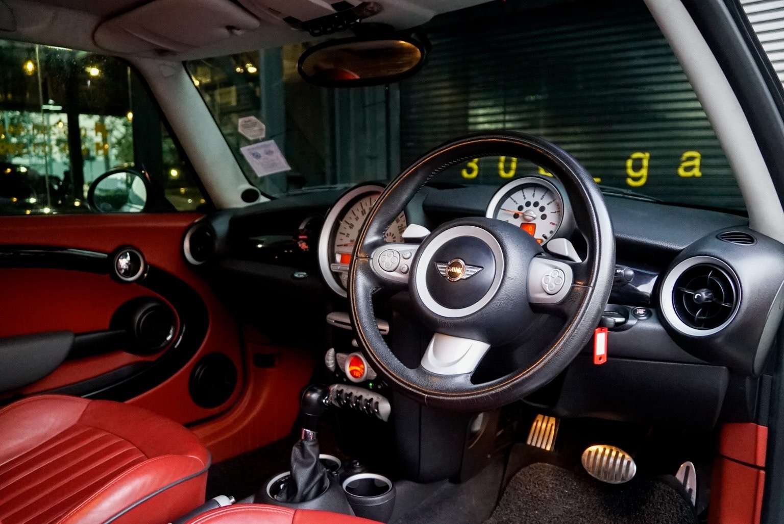 Mini Hatch (Cooper) Gen2 R56 ปี 2008 สีขาว (รูปที่ 9)