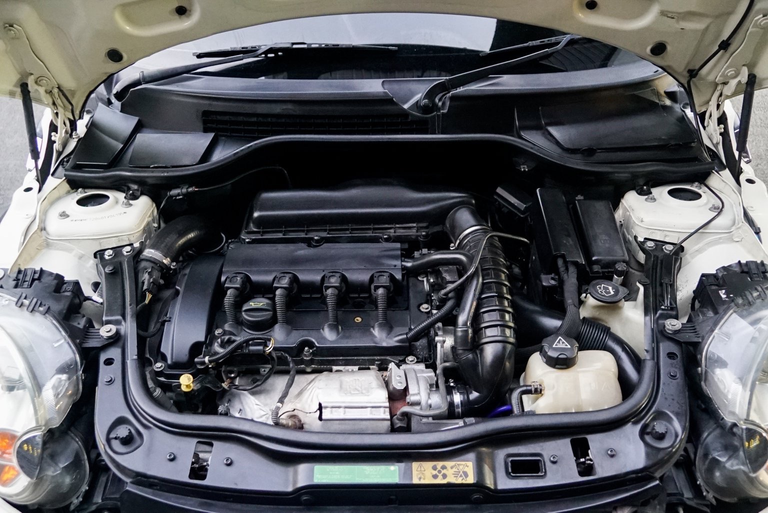 Mini Hatch (Cooper) Gen2 R56 ปี 2008 สีขาว (รูปที่ 16)