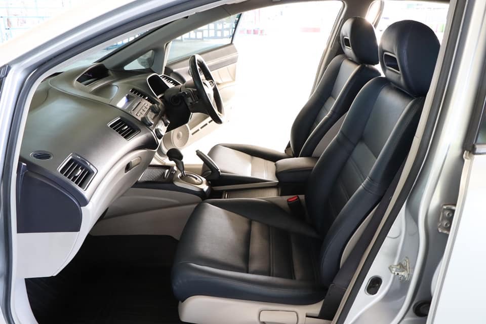 Honda Civic FD ปี 2006 สีเงิน (รูปที่ 7)