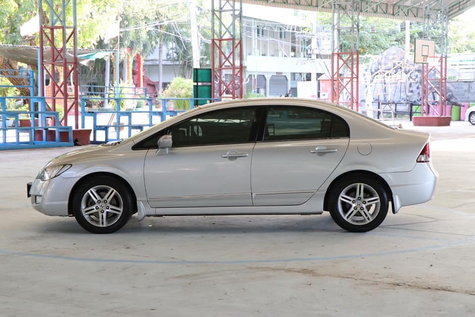 Honda Civic FD ปี 2006 สีเงิน