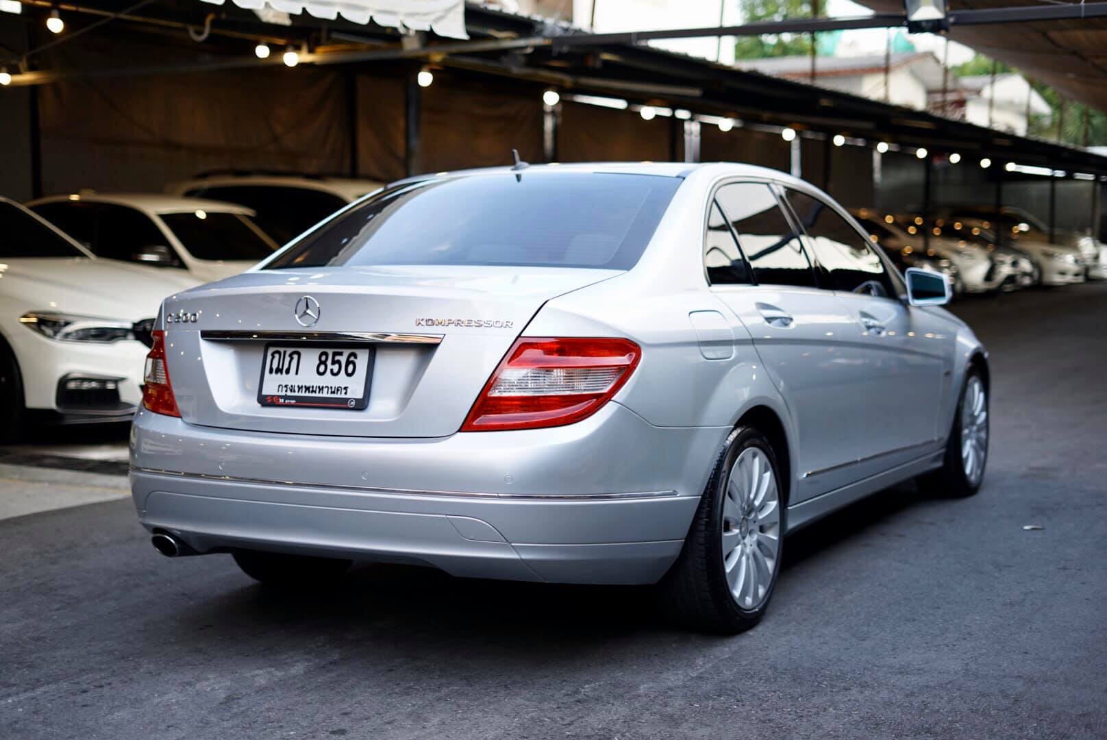 Mercedes-Benz C-Class W204 C200 ปี 2009 สีเงิน (รูปที่ 5)