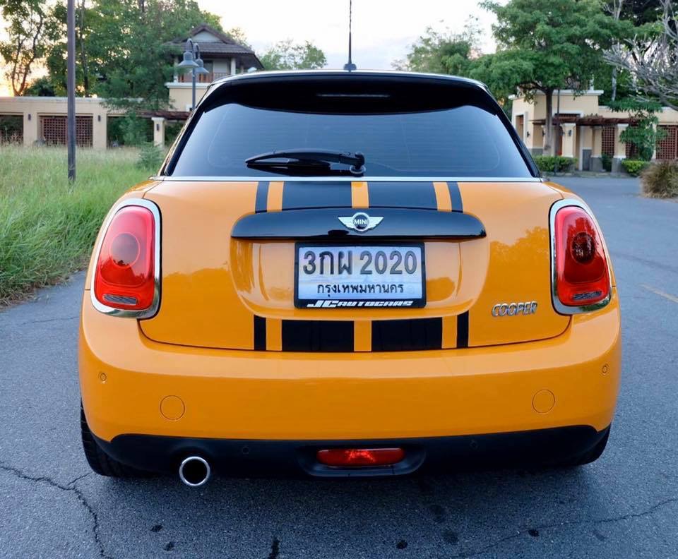 Mini Hatch (Cooper) Gen3 F55 (5 ประตู) ปี 2016 สีส้ม (รูปที่ 7)