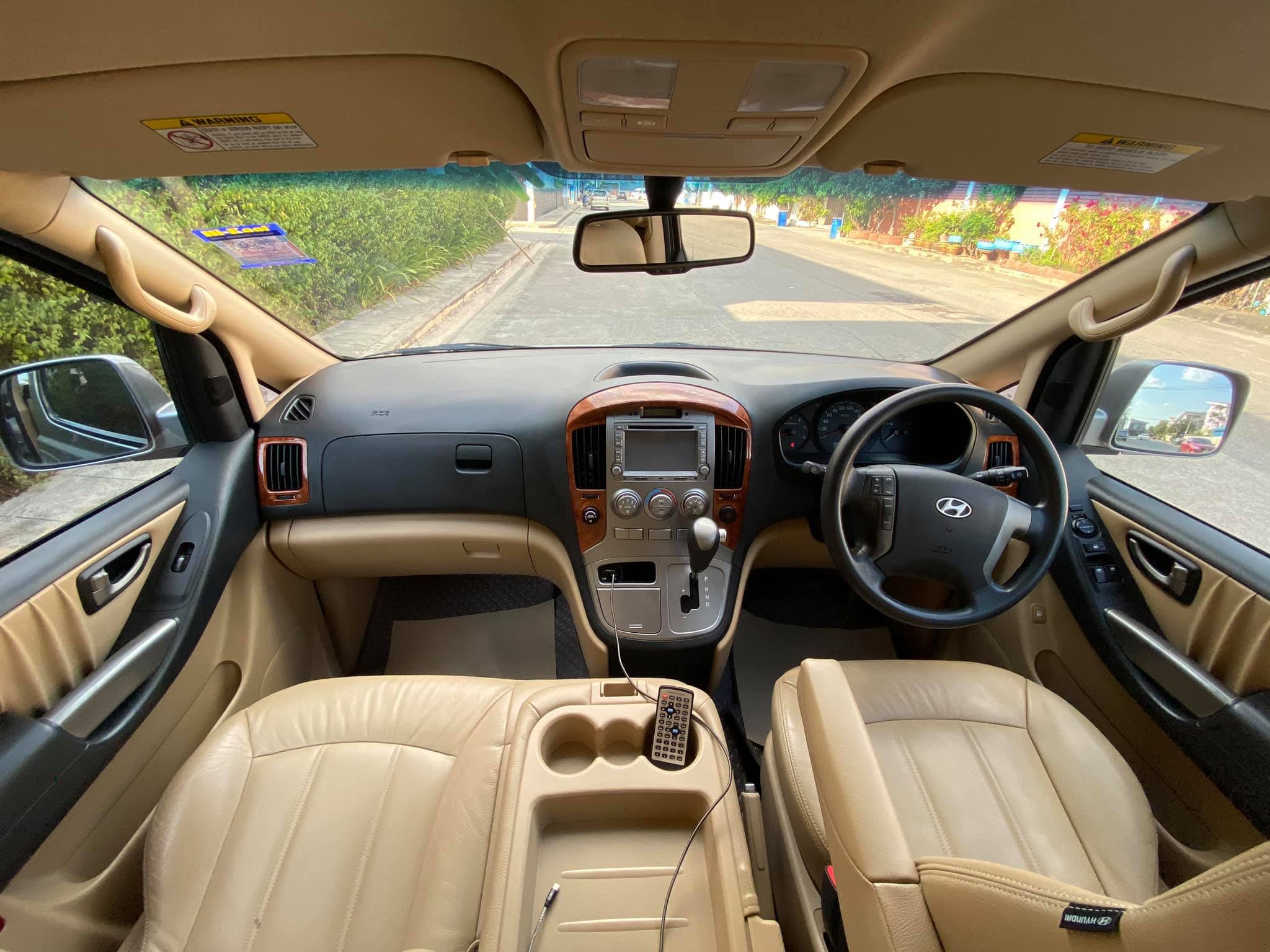 Hyundai H-1 ปี 2015 สีเทา (รูปที่ 9)