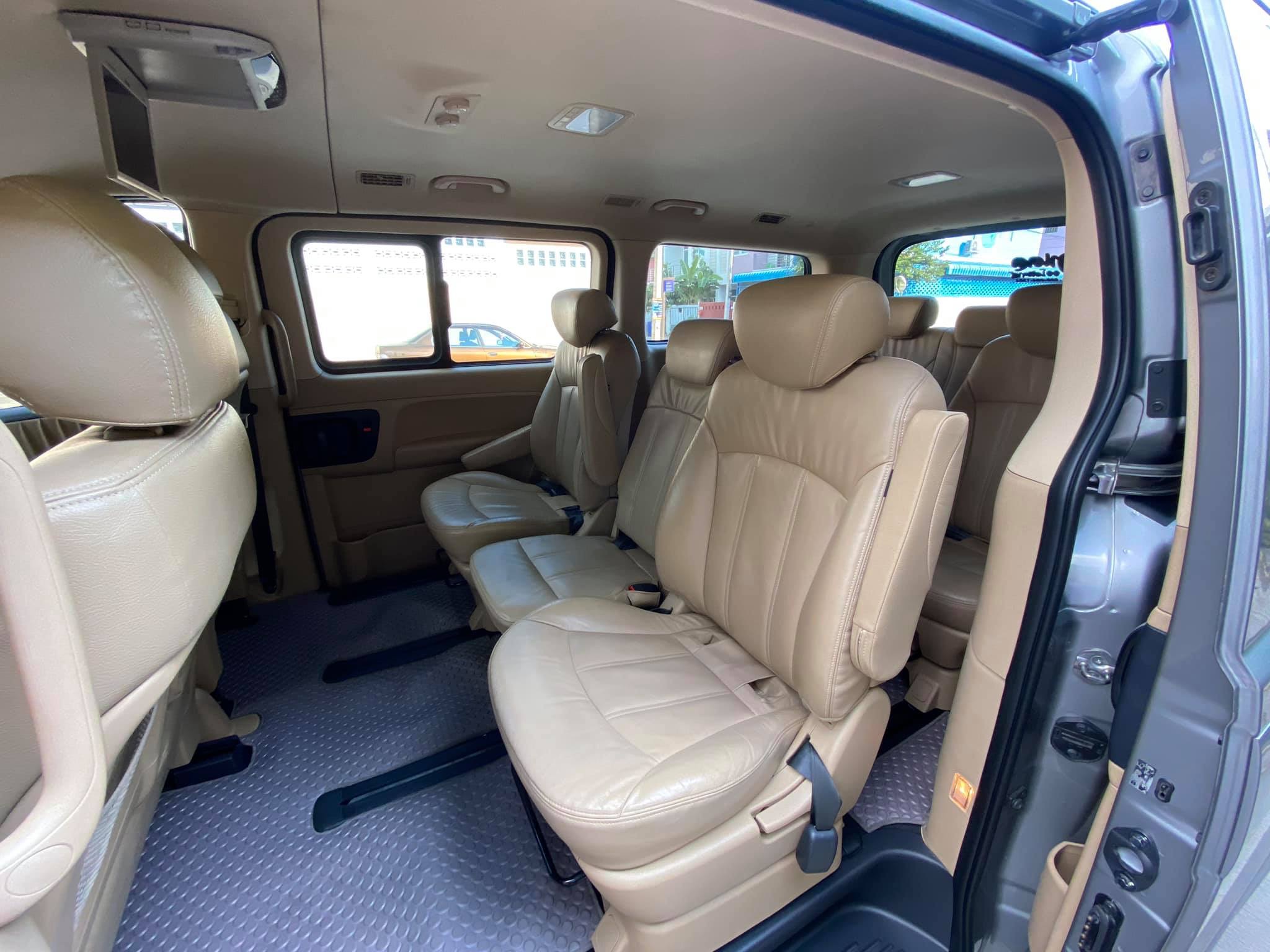 Hyundai H-1 ปี 2015 สีเทา (รูปที่ 11)