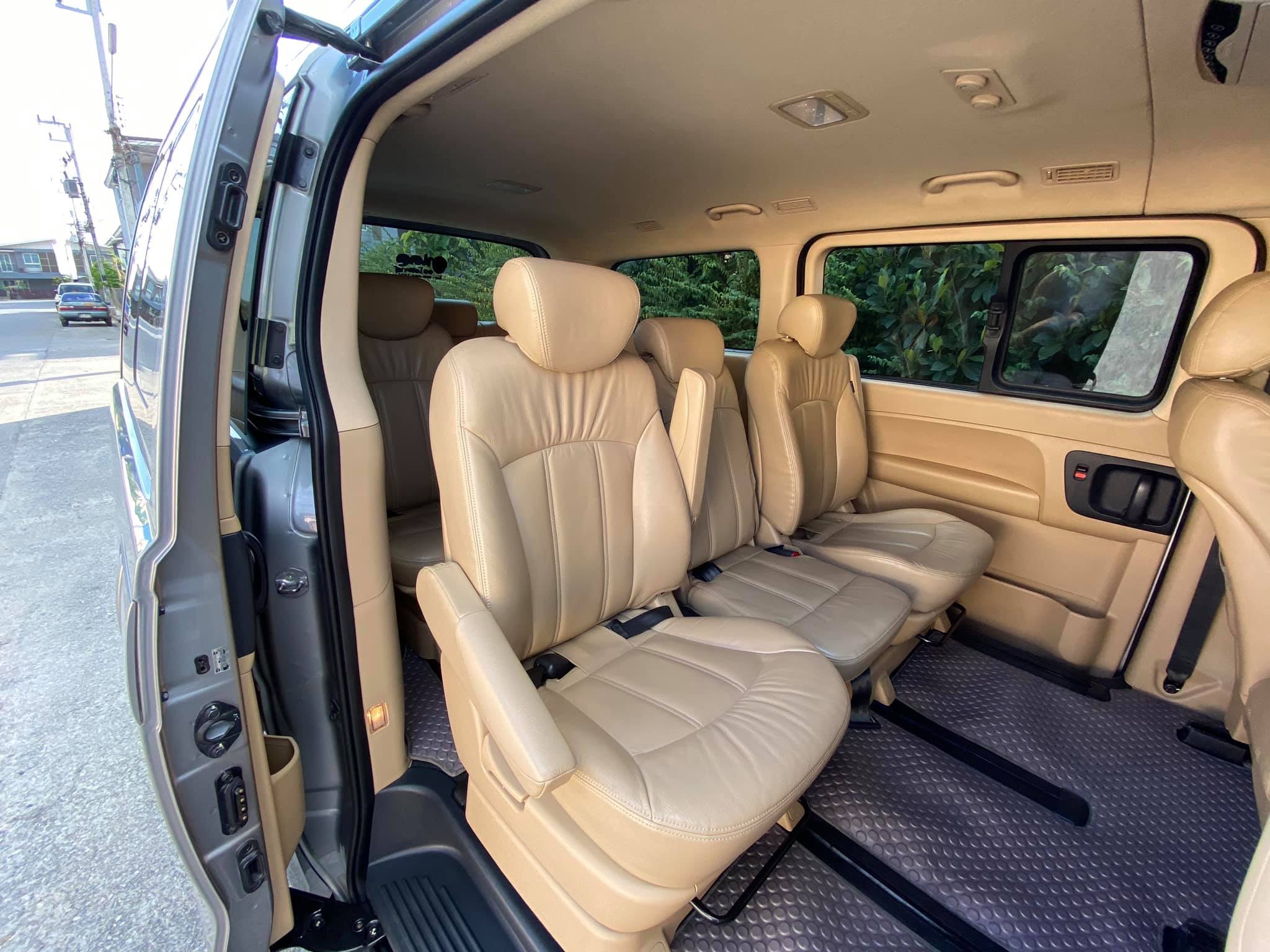 Hyundai H-1 ปี 2015 สีเทา (รูปที่ 15)