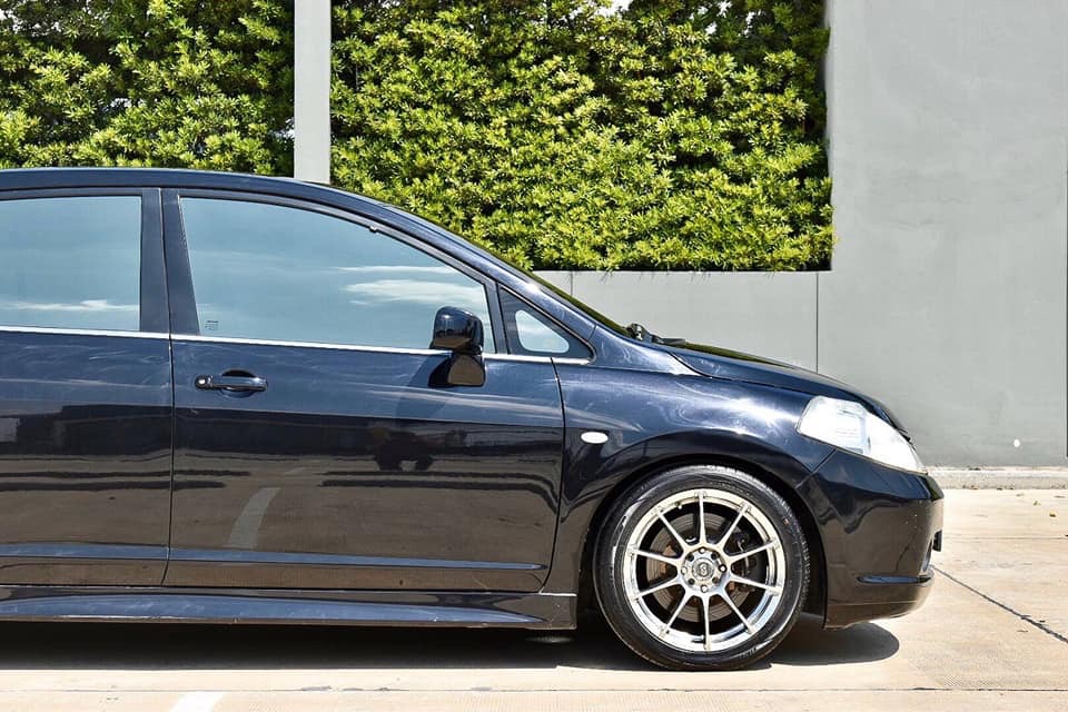 Nissan Tiida ปี 2007 สีดำ (รูปที่ 7)