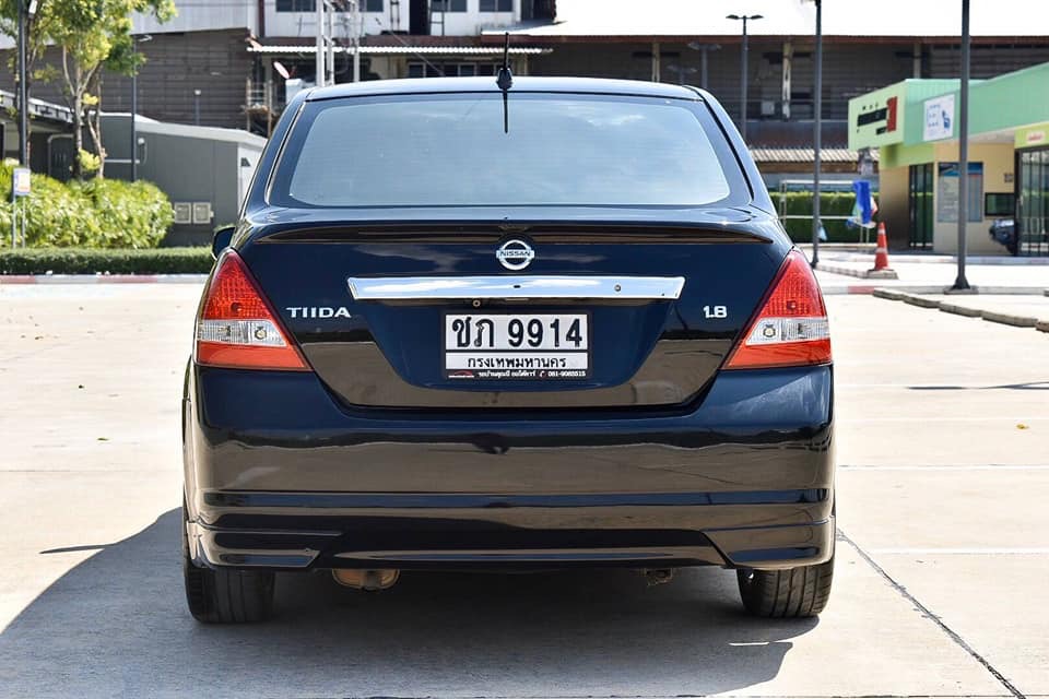Nissan Tiida ปี 2007 สีดำ (รูปที่ 4)