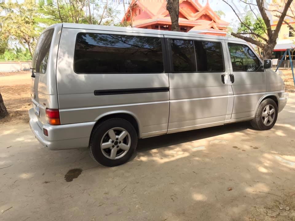 Volkswagen Transporter (Caravelle) Caravelle ปี 2004 สีเงิน