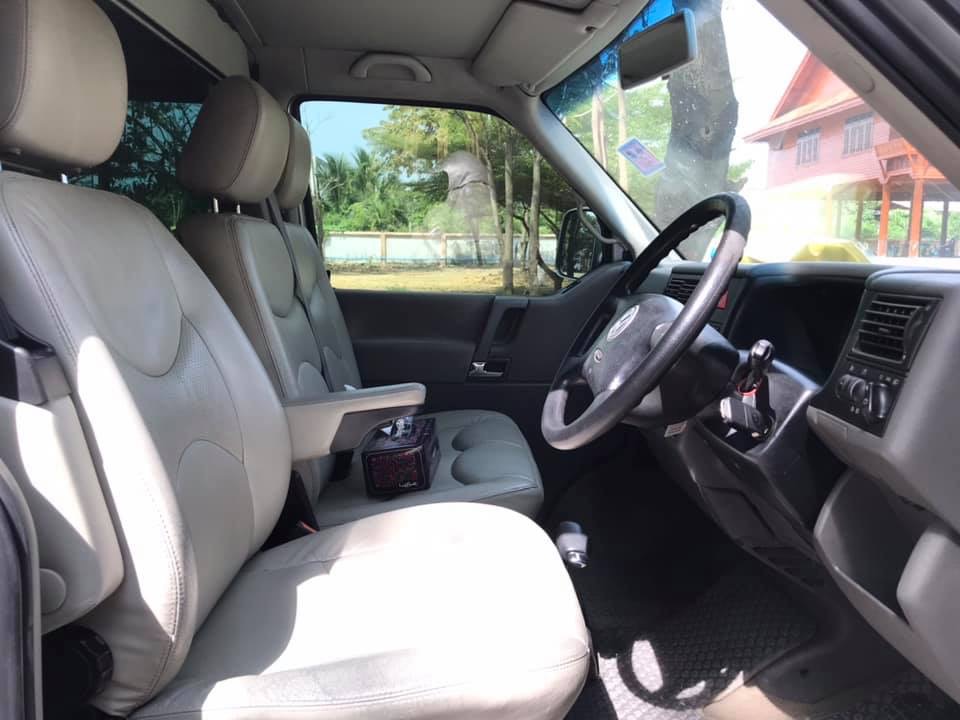 Volkswagen Transporter (Caravelle) Caravelle ปี 2004 สีเงิน (รูปที่ 11)