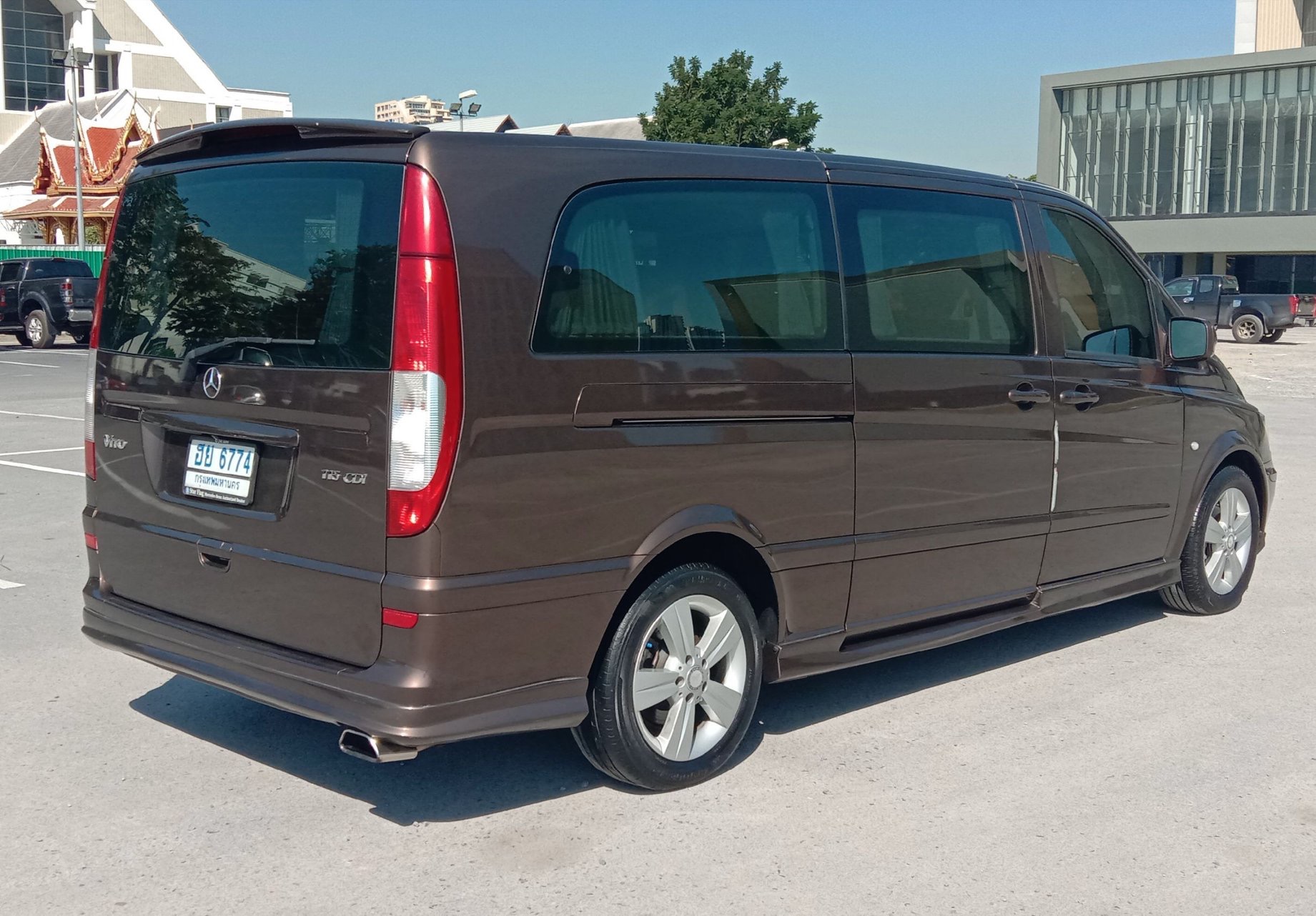 Mercedes-Benz V-Class W639 ปี 2014 สีน้ำตาล (รูปที่ 4)