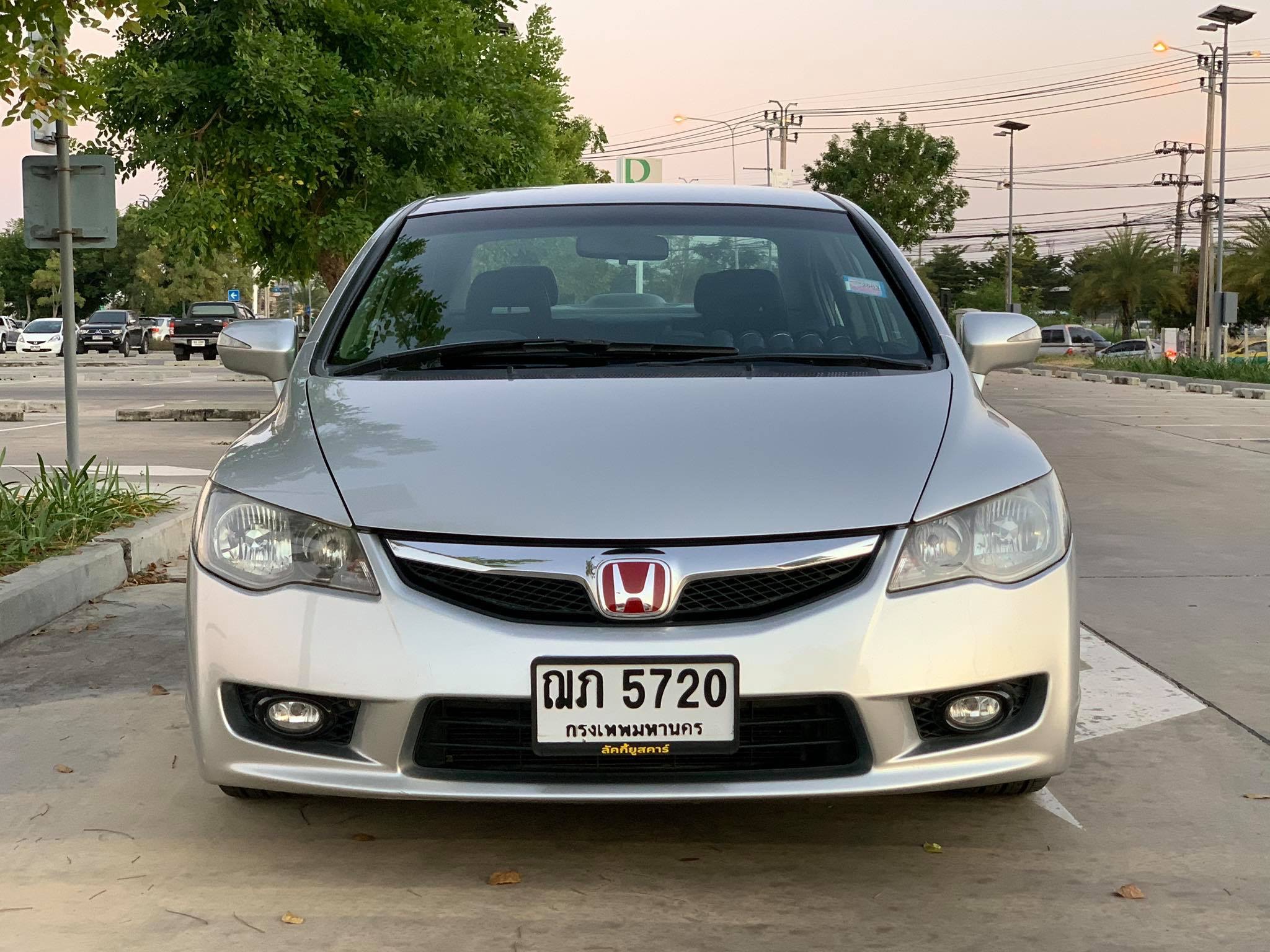 Honda Civic FD ปี 2009 สีเงิน (รูปที่ 5)