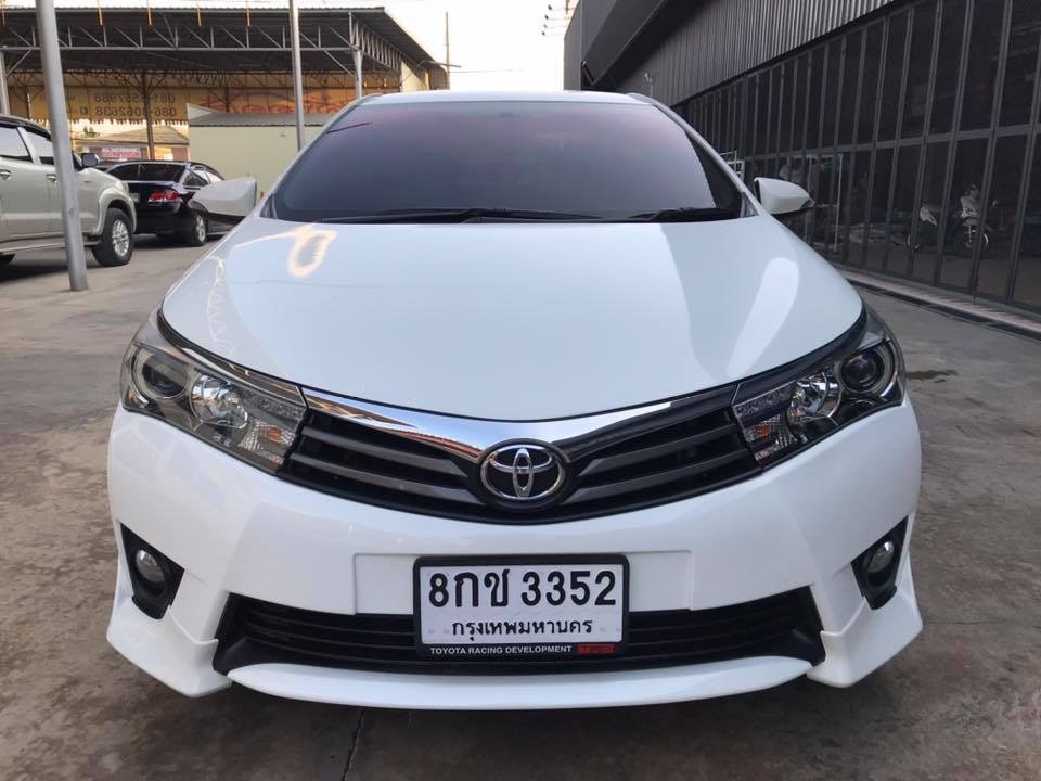Toyota Corolla Altis โฉม 14-16 ปี 2014 สีขาว (รูปที่ 2)