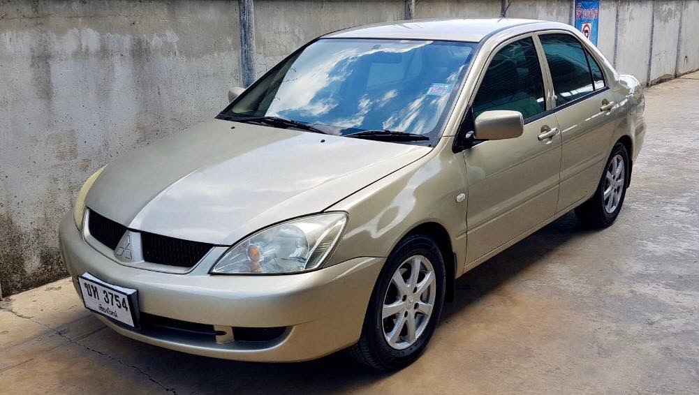 Mitsubishi Lancer Cedia ปี 2008 สีทอง