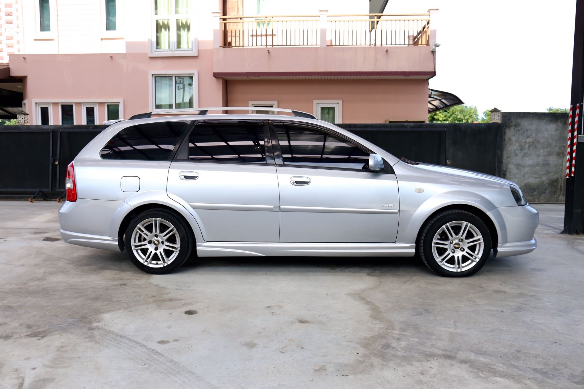 Chevrolet Optra ปี 2007 สีเงิน (รูปที่ 4)