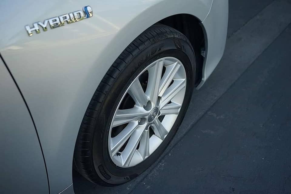 Toyota Camry hybrid ปี 2014 สีเงิน (รูปที่ 20)