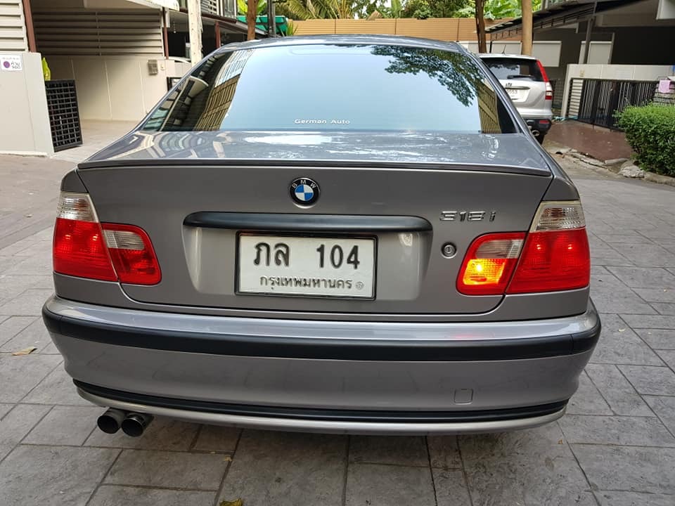 BMW 3 Series Gen4 E46 318i ปี 2001 สีเทา