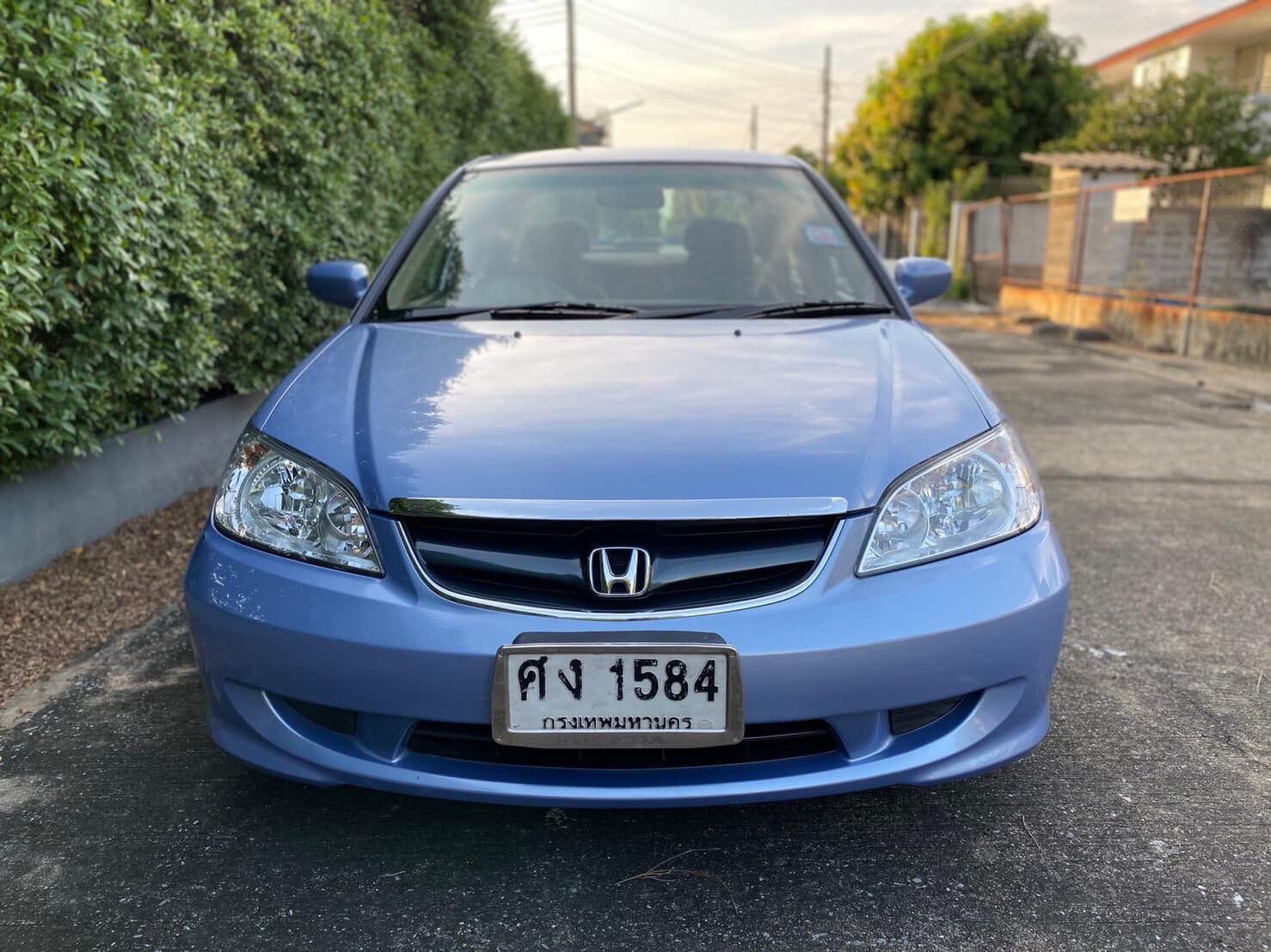 Honda Civic ES (Dimension) โฉม ตาเหยี่ยว ปี 2004 สีฟ้า (รูปที่ 8)