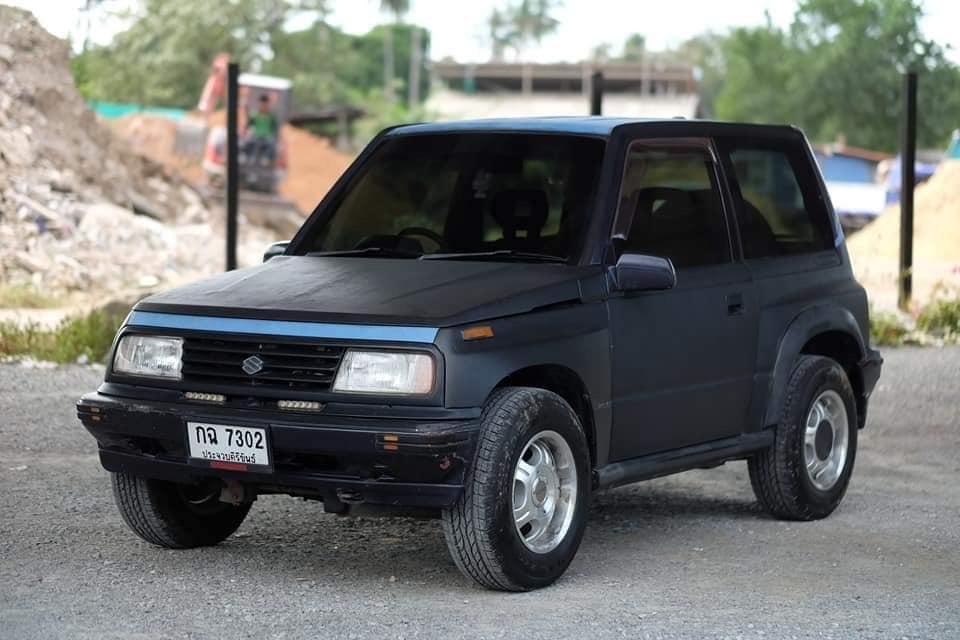 Suzuki Vitara ปี 1994 สีดำ (รูปที่ 4)