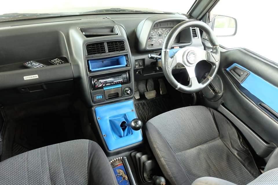 Suzuki Vitara ปี 1994 สีดำ (รูปที่ 8)