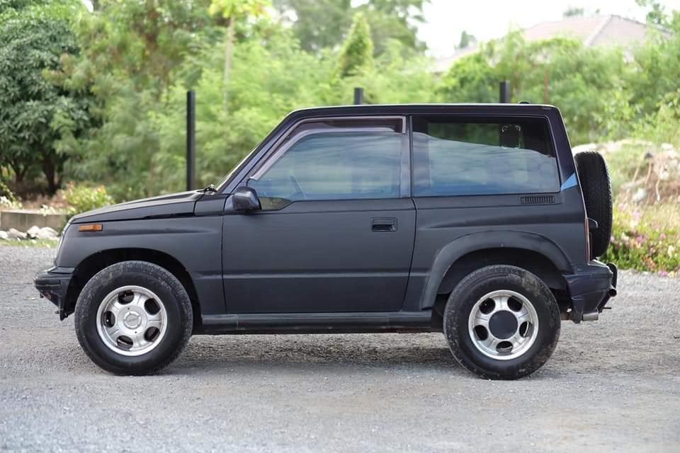 Suzuki Vitara ปี 1994 สีดำ