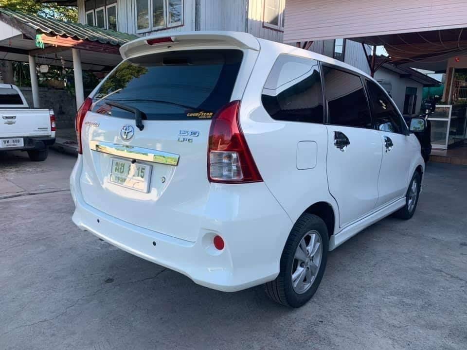 Toyota Avanza ปี 2012 สีขาว (รูปที่ 15)