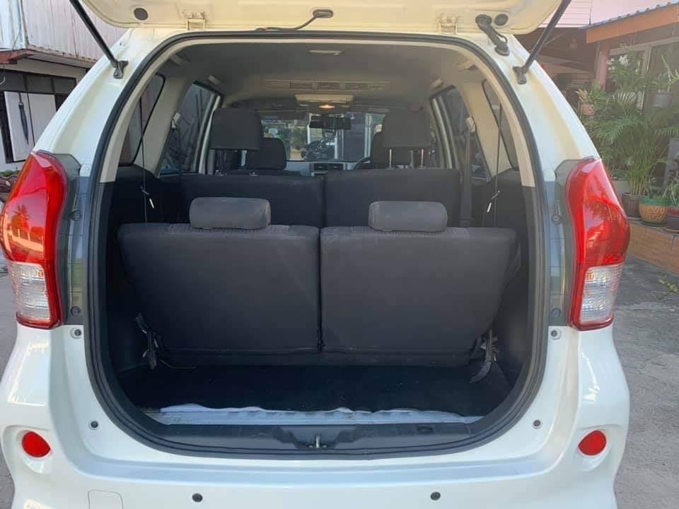 Toyota Avanza ปี 2012 สีขาว (รูปที่ 4)