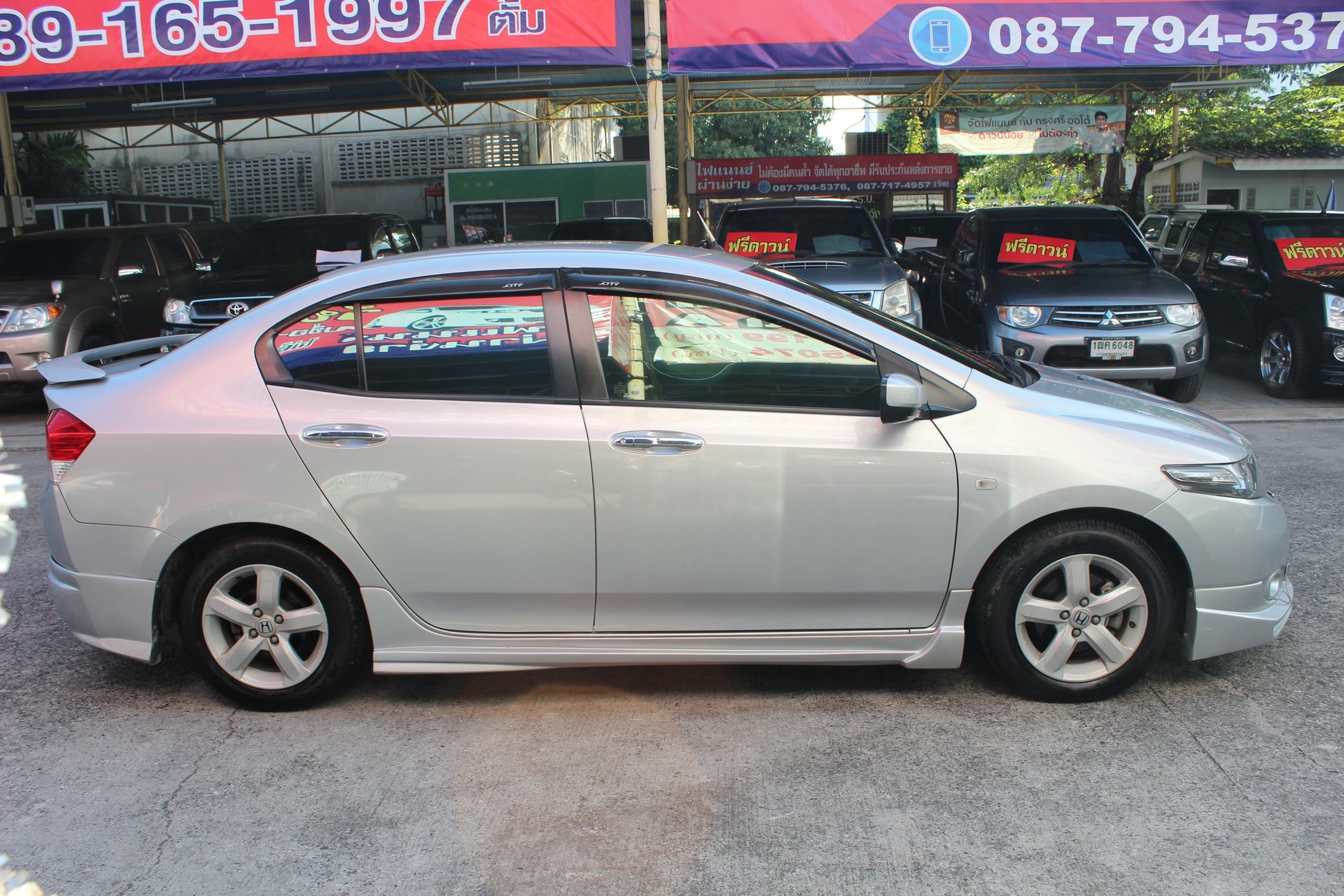 Honda City ปี 2011 สีเงิน (รูปที่ 11)