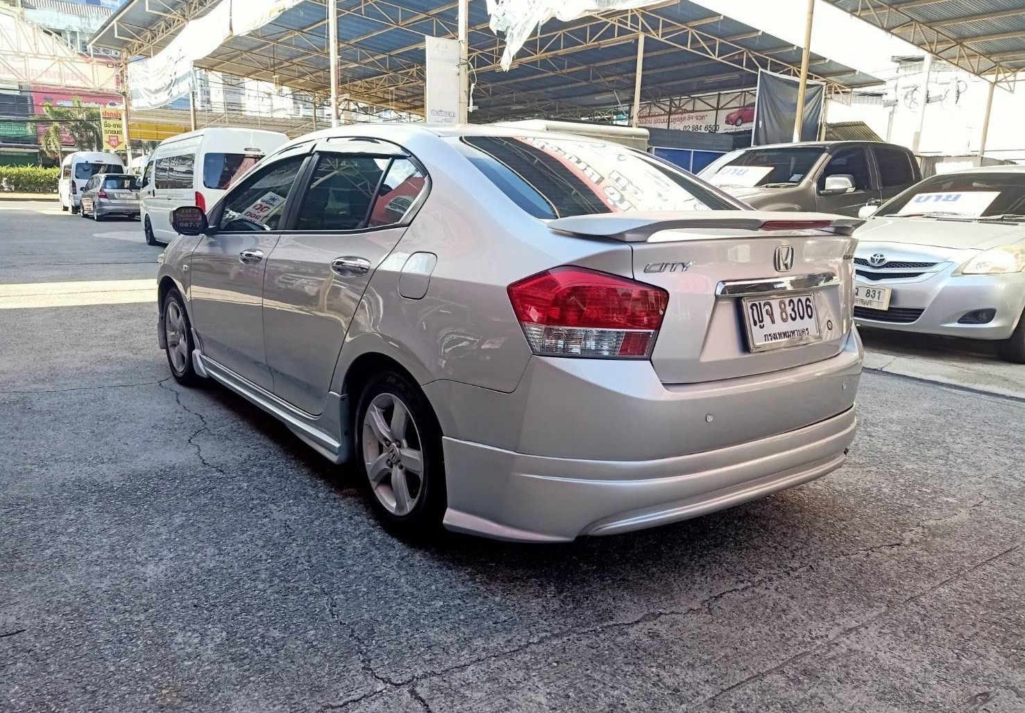 Honda City ปี 2011 สีเงิน (รูปที่ 16)