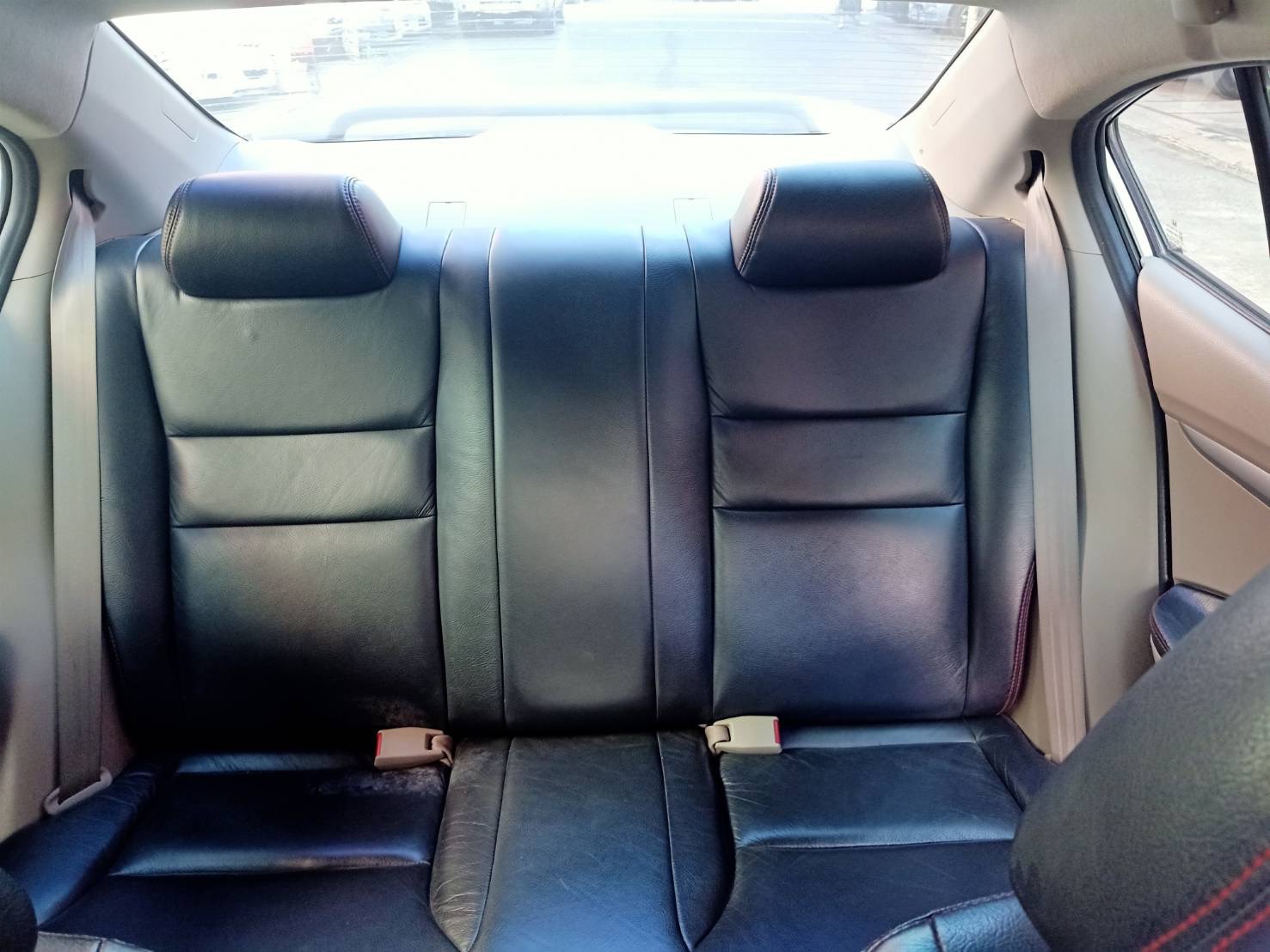 Honda City ปี 2011 สีเงิน (รูปที่ 10)