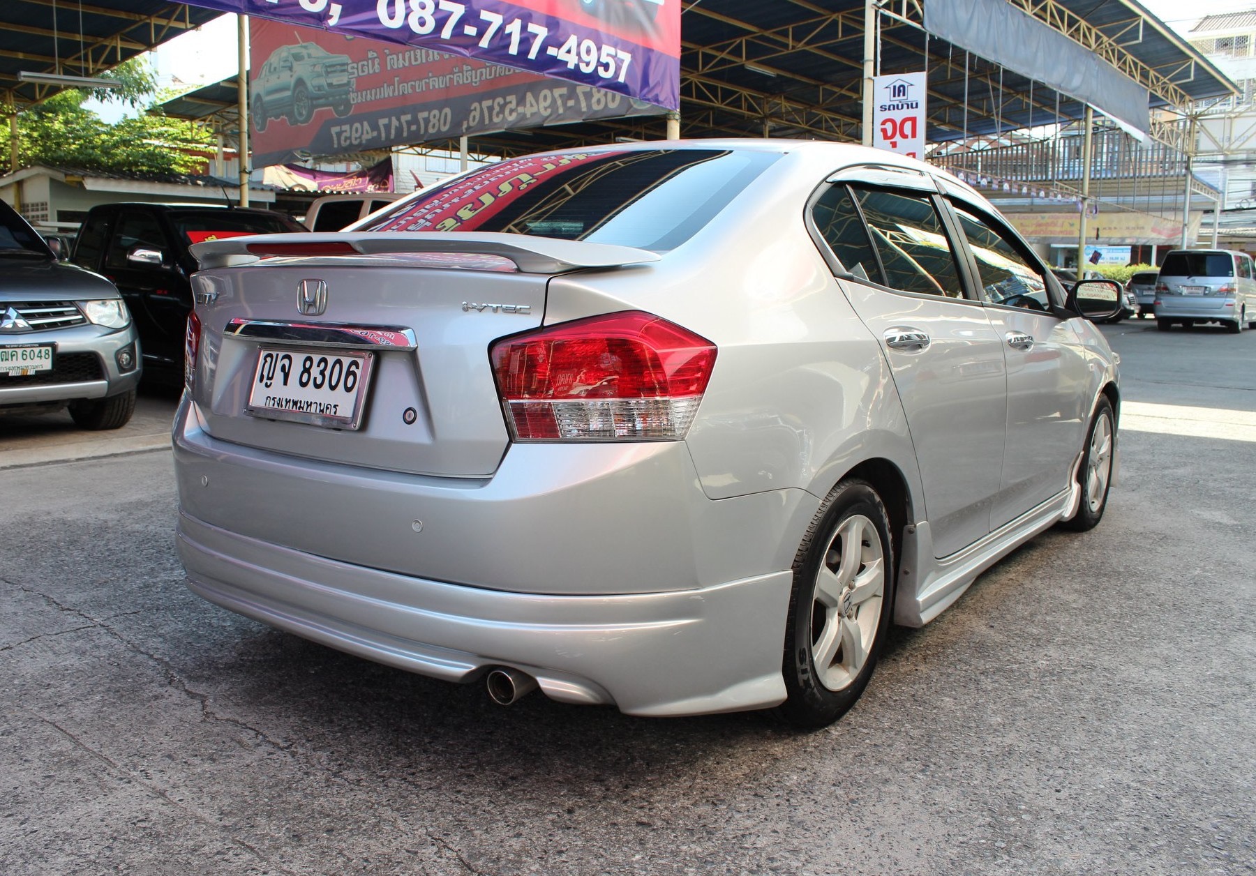 Honda City ปี 2011 สีเงิน (รูปที่ 12)