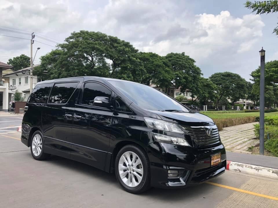 Toyota Vellfire ปี 2009 สีดำ