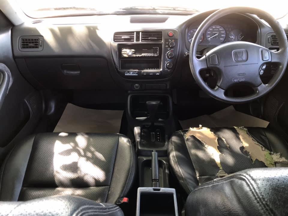 Honda Civic EK โฉม 4 ประตู ปี 1996 สีน้ำเงิน (รูปที่ 3)