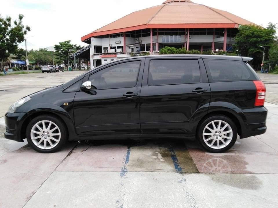 Toyota Wish ปี 2004 สีดำ