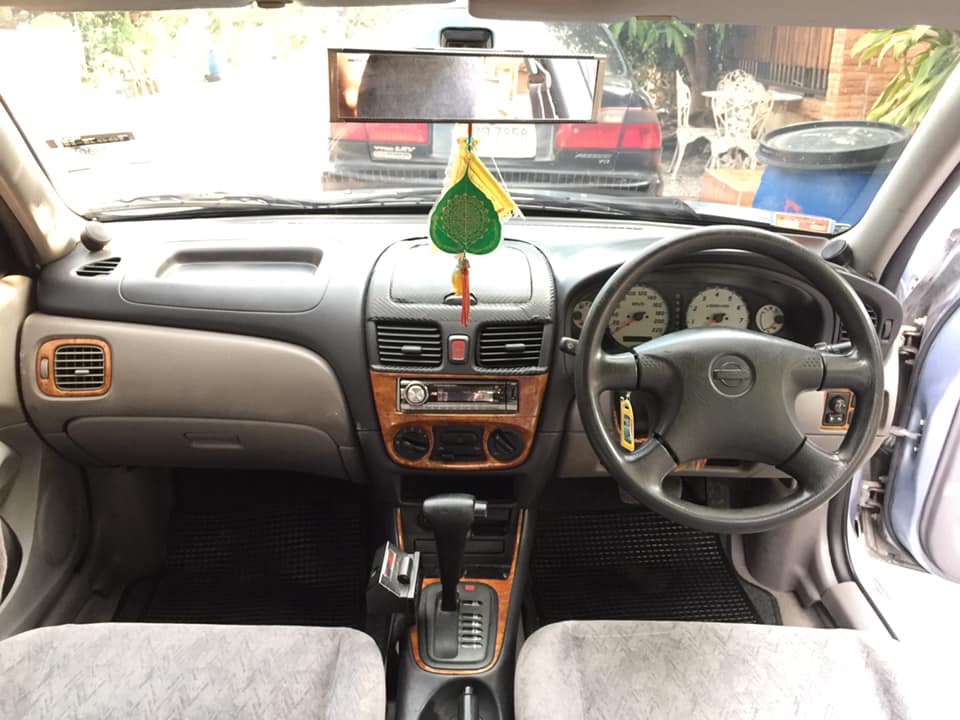 Nissan Sunny ปี 2000 สีเงิน (รูปที่ 14)