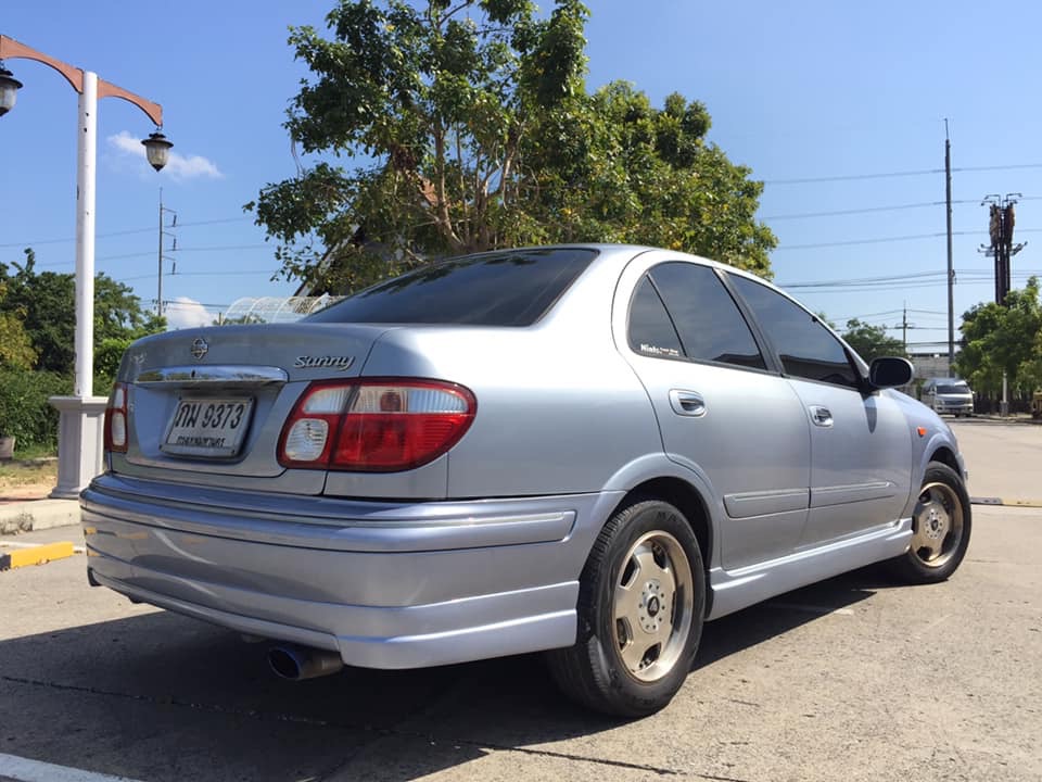 Nissan Sunny ปี 2000 สีเงิน (รูปที่ 15)