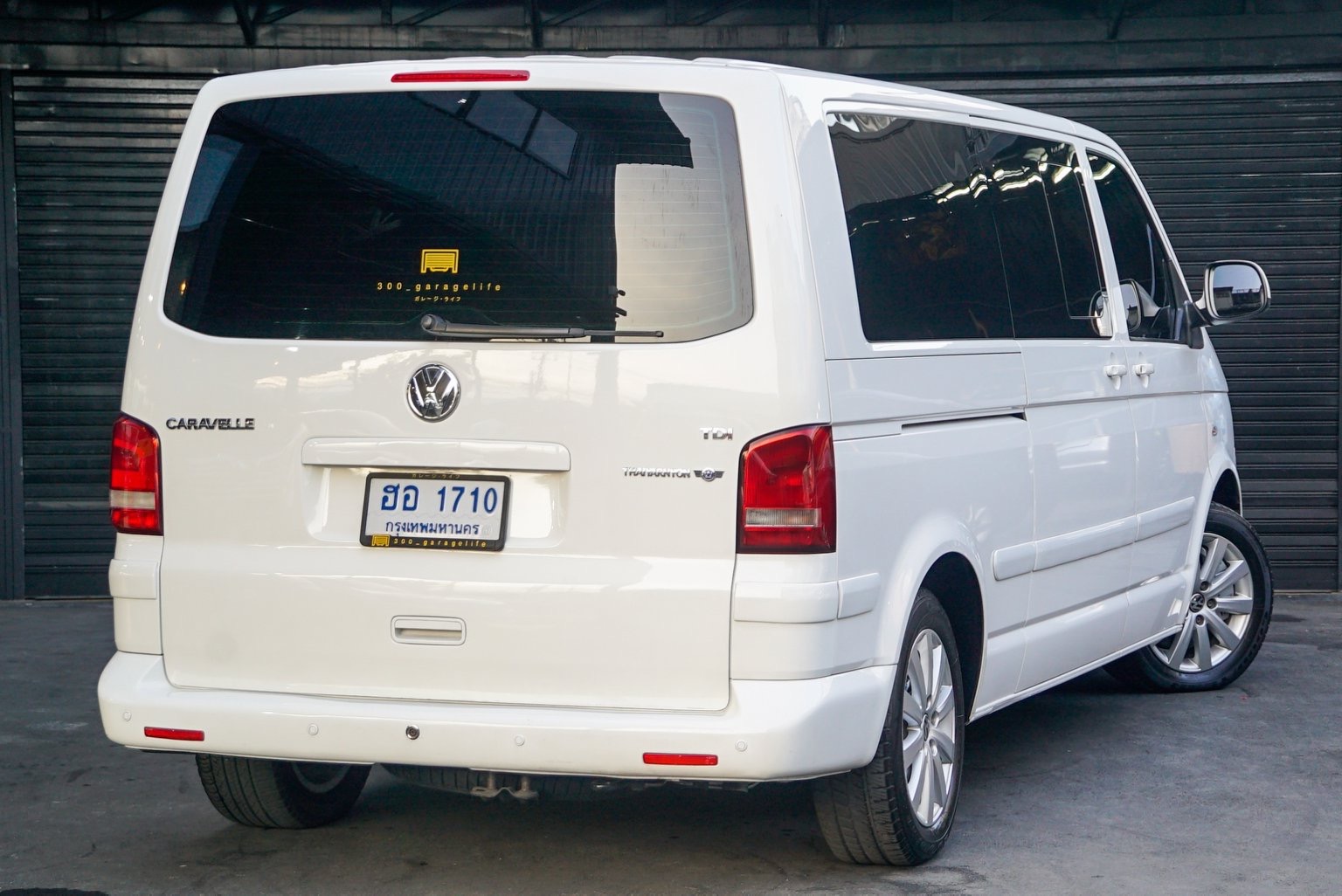 Volkswagen Transporter (Caravelle) Caravelle ปี 2011 สีขาว (รูปที่ 2)