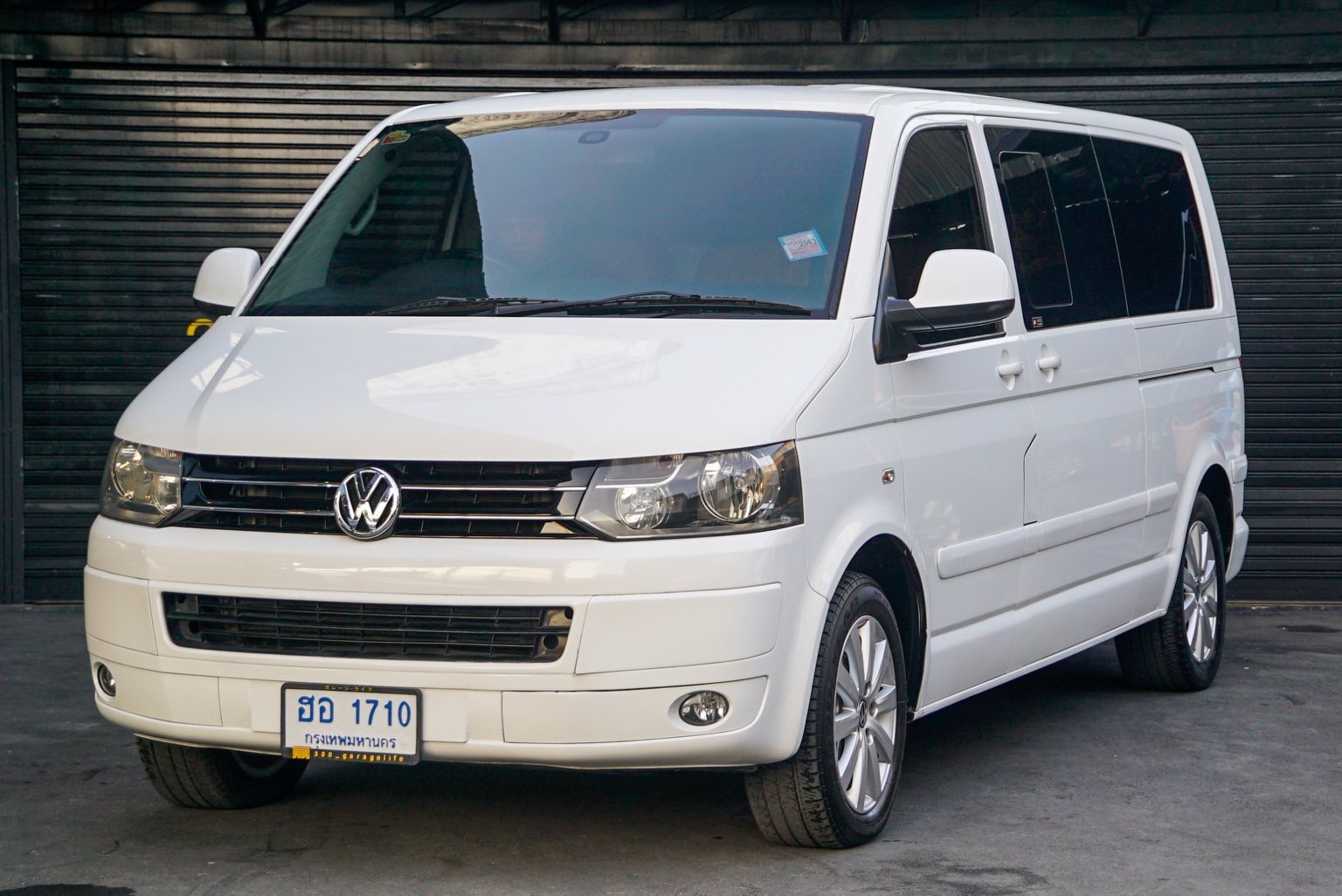 Volkswagen Transporter (Caravelle) Caravelle ปี 2011 สีขาว