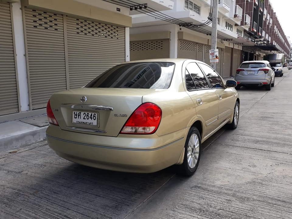 Nissan Sunny NEO ปี 2004 สีทอง