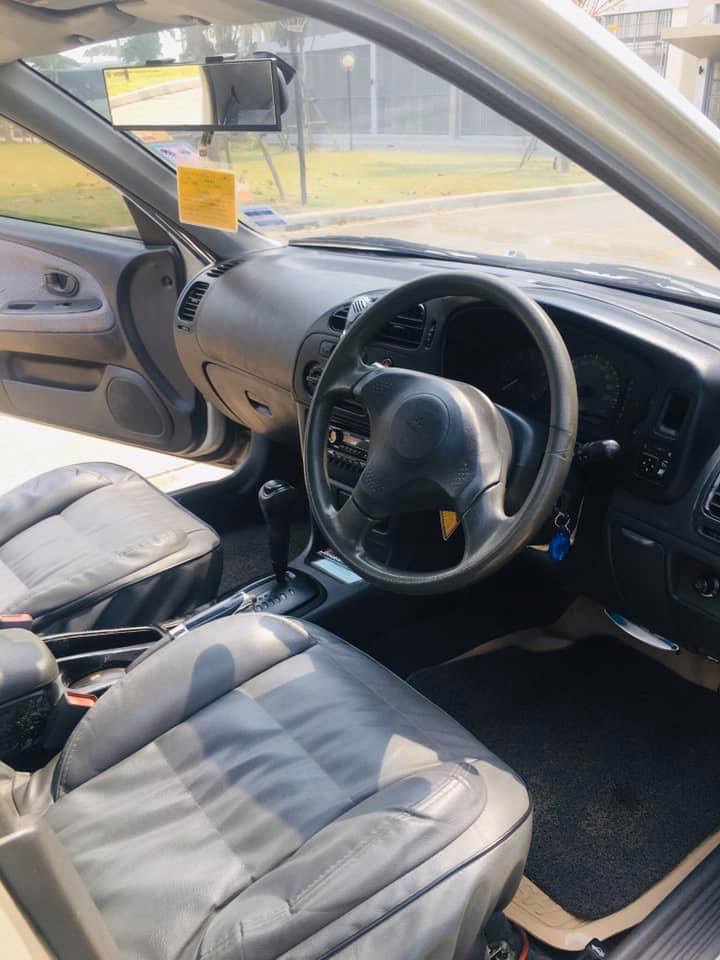 Mitsubishi Lancer ท้ายเบนซ์ ปี 2000 สีเงิน (รูปที่ 2)