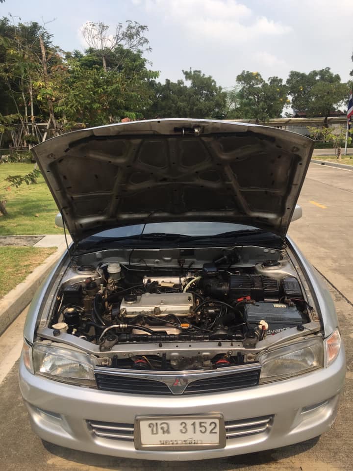 Mitsubishi Lancer ท้ายเบนซ์ ปี 2000 สีเงิน (รูปที่ 10)
