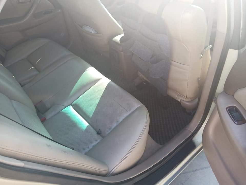 Toyota Camry (XV20) ปี 2001 สีเงิน (รูปที่ 7)