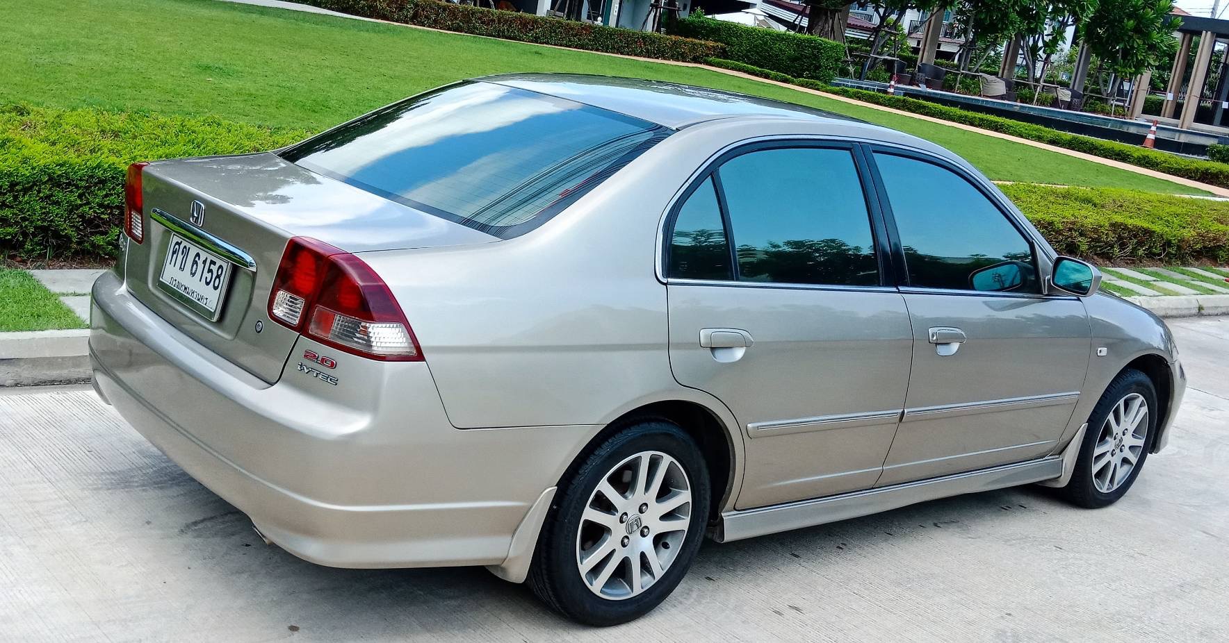 Honda Civic ES (Dimension) โฉม ตาเหยี่ยว ปี 2004 สีทอง (รูปที่ 10)