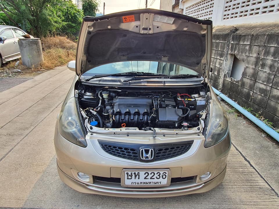 Honda Jazz GD ปี 2004 สีทอง (รูปที่ 3)