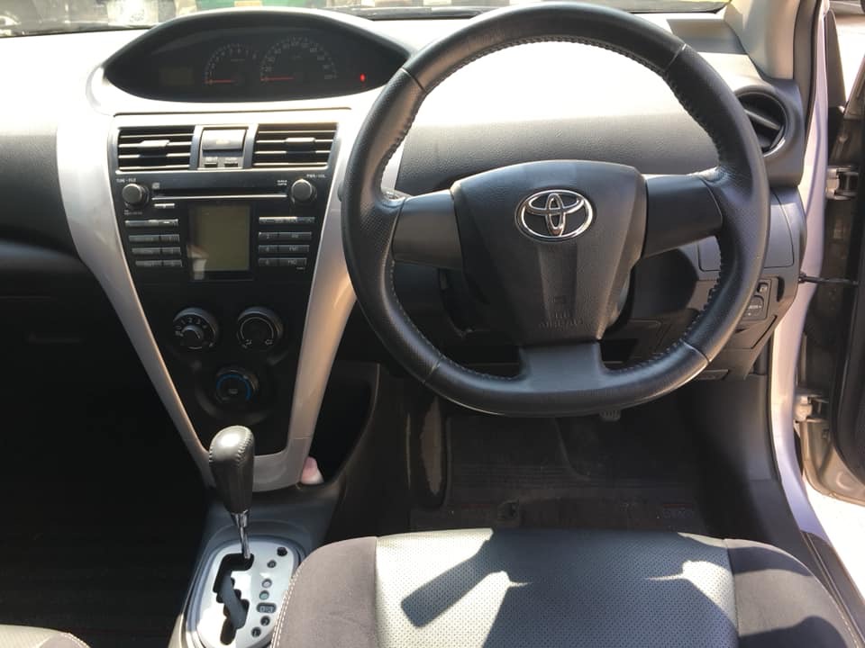 Toyota Vios ปี 2012 สีเงิน (รูปที่ 5)