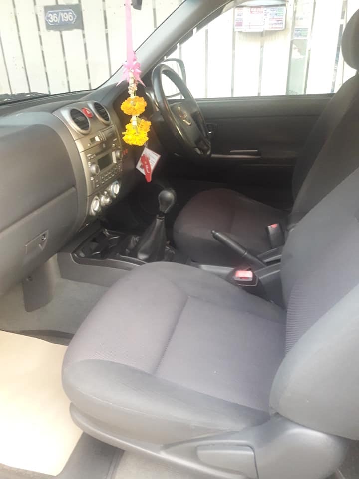 Isuzu D-Max Hi-Lander (Cab) ปี 2008 สีเงิน (รูปที่ 5)