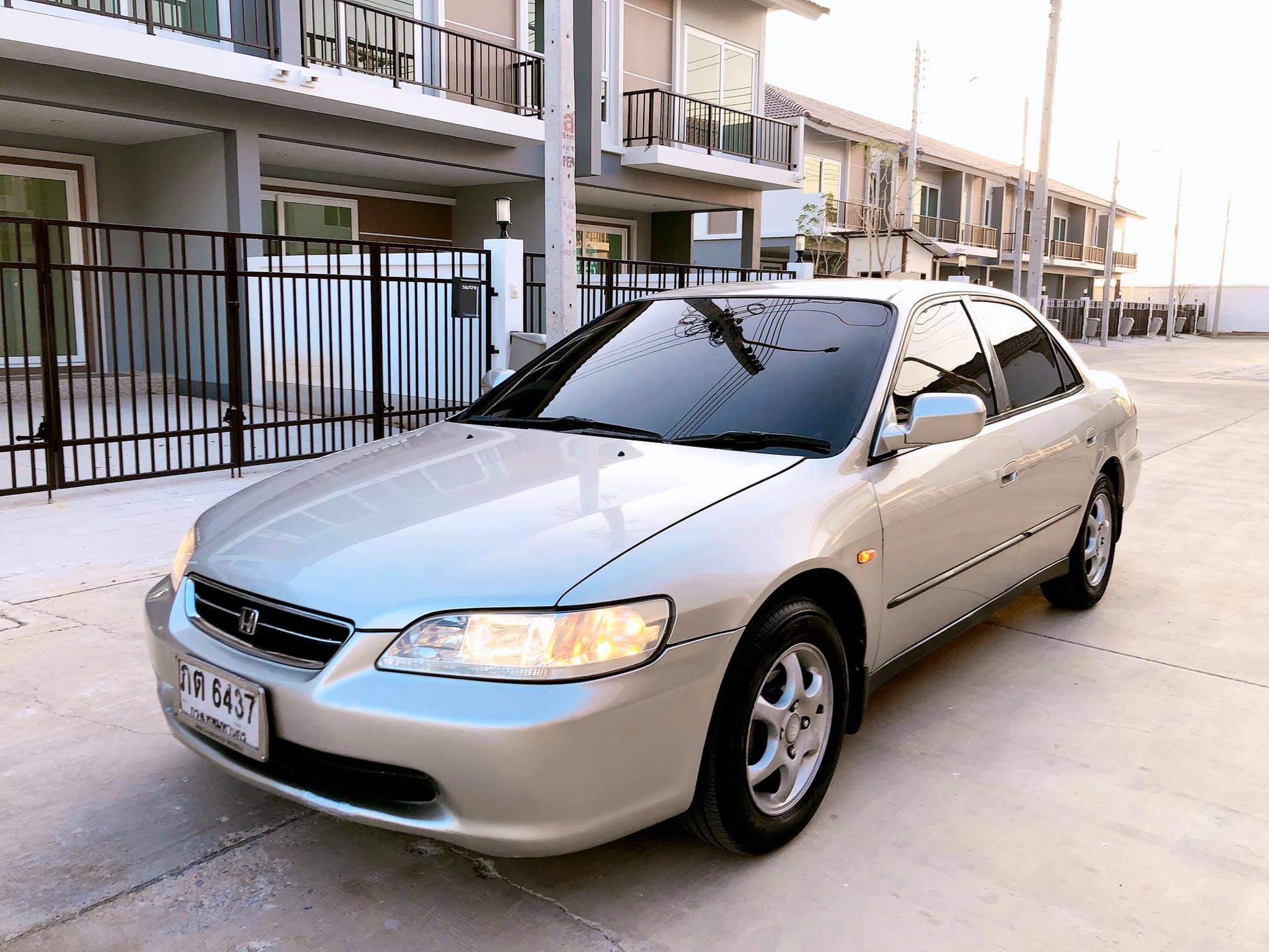 Honda Accord (งูเห่า) ปี 2000 สีเงิน (รูปที่ 4)