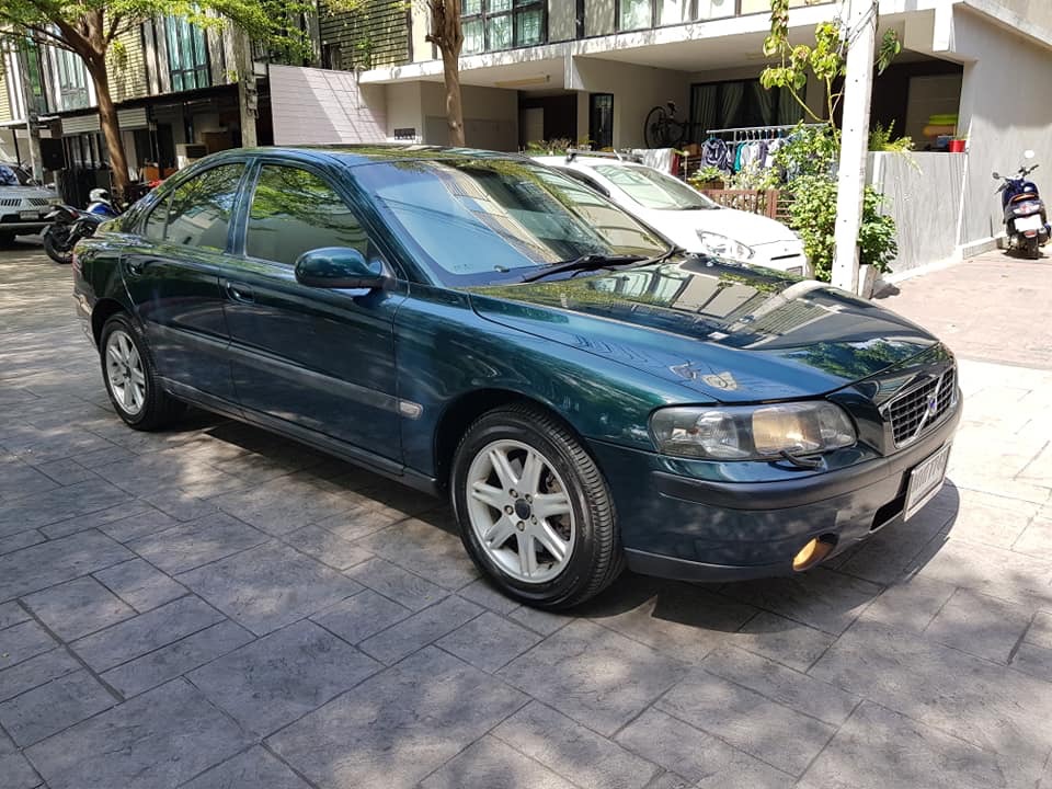 Volvo S60 ปี 2003 สีเขียว