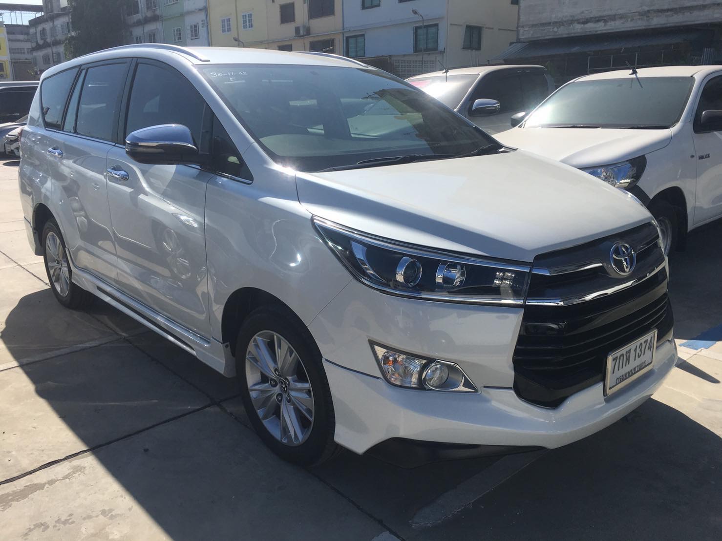 Toyota Innova ปี 2018 สีขาว (รูปที่ 2)