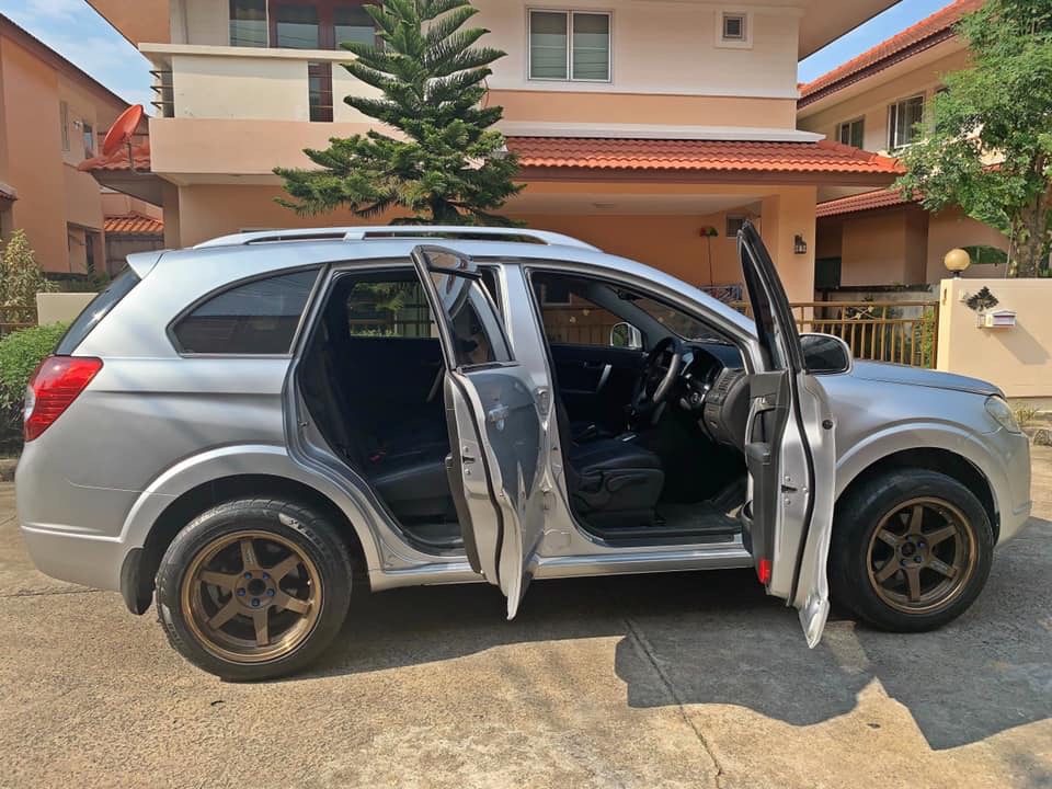 Chevrolet Captiva ปี 2007 สีเงิน (รูปที่ 2)